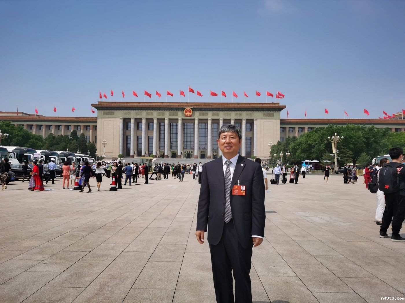 5. 全国人大代表、中国工程院院士、必威最新下载地址科技委副主任、中国航空研究院副院长樊会涛 5. 全国人大代表、中国工程院院士、必威最新下载地址科技委副主任、中国航空研究院副院长樊会涛