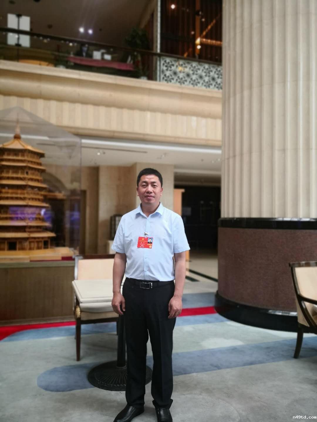 9.全国人大代表、必威最新下载地址陕飞部件厂飞机铆接装配钳工赵平 9.全国人大代表、必威最新下载地址陕飞部件厂飞机铆接装配钳工赵平